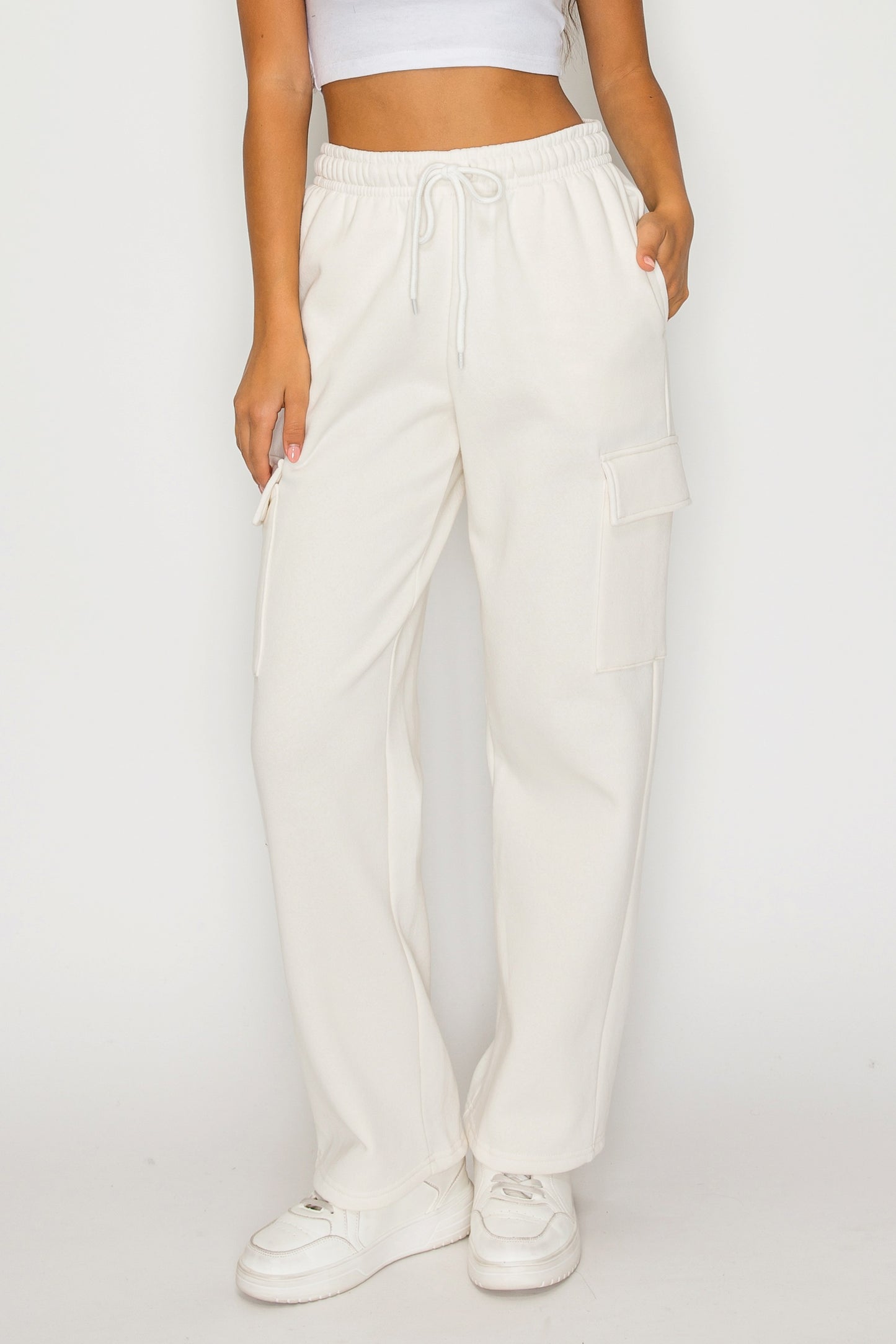 Straight Leg Fleece Cargo Sweatpants