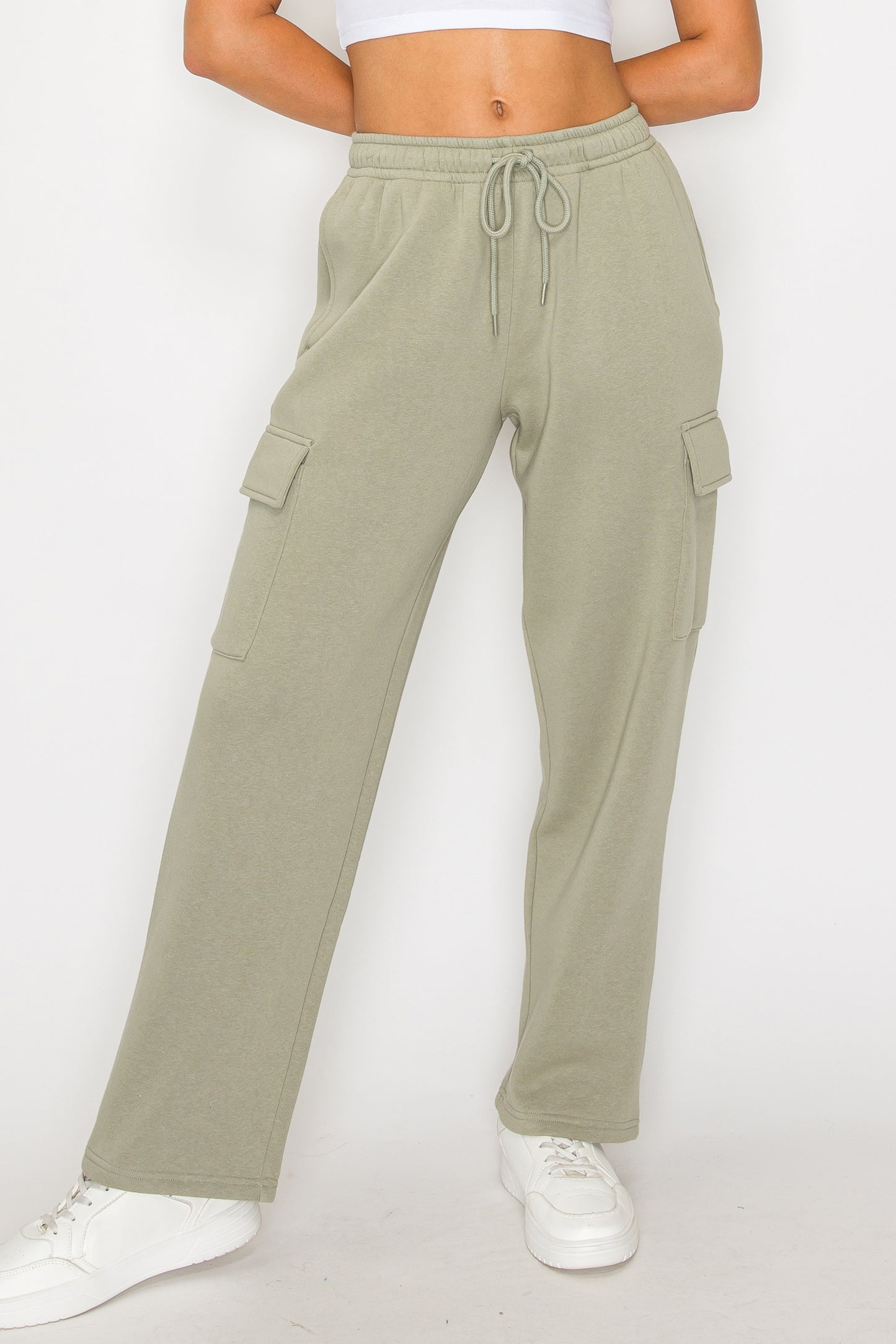Straight Leg Fleece Cargo Sweatpants