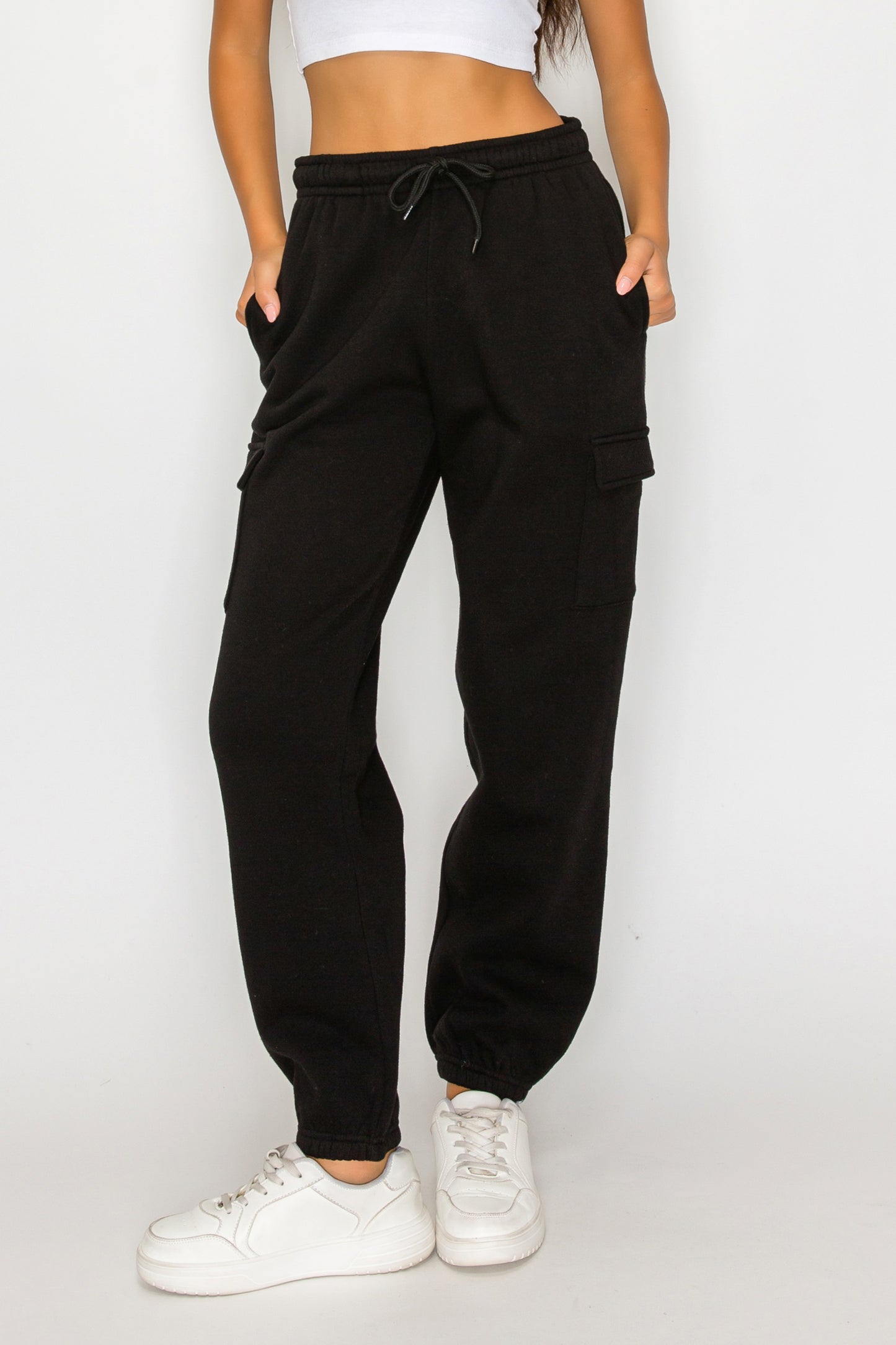 Relaxed Fleece Cargo Sweatpants