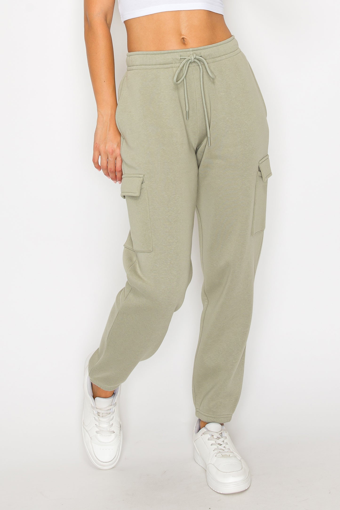 Relaxed Fleece Cargo Sweatpants