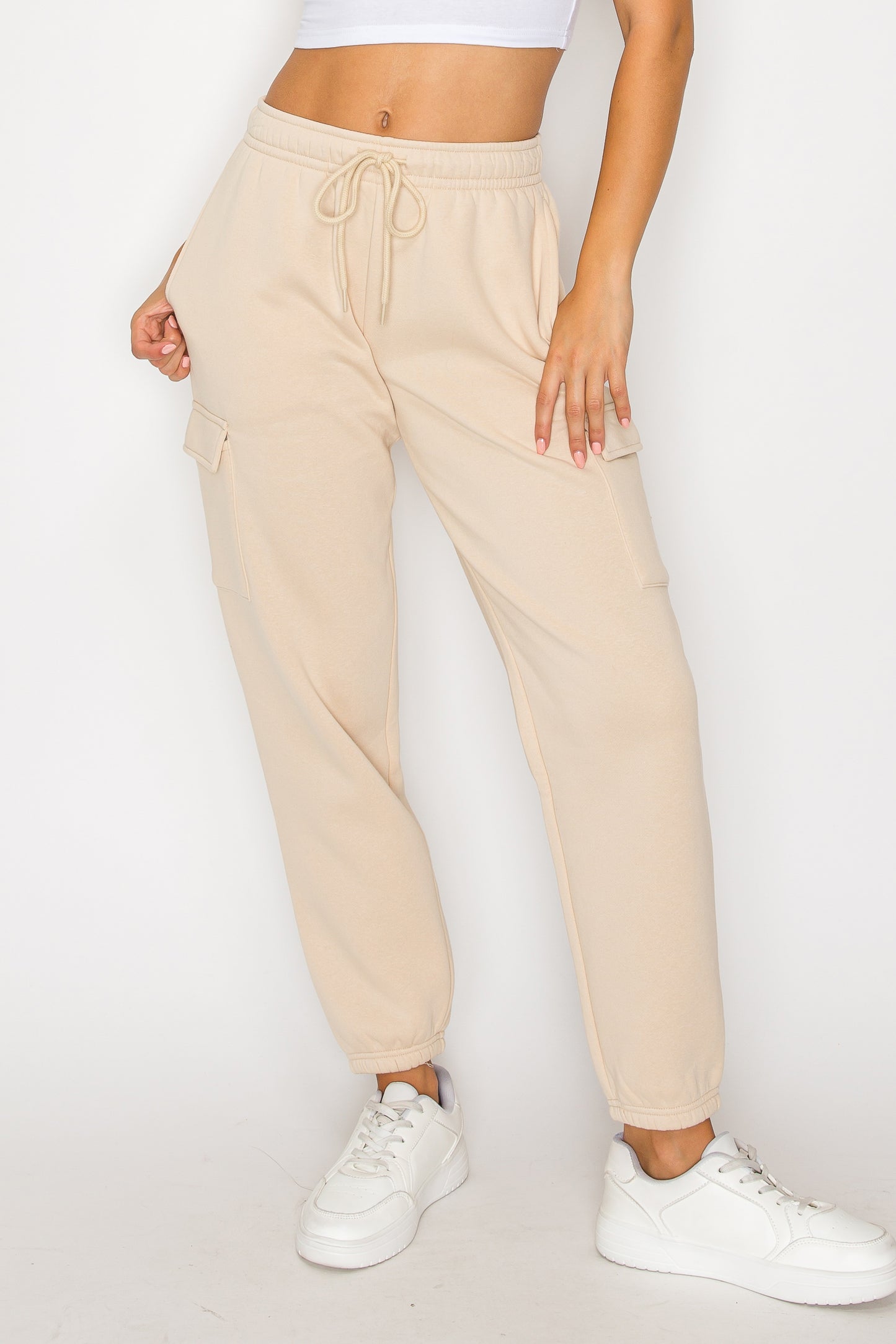 Relaxed Fleece Cargo Sweatpants