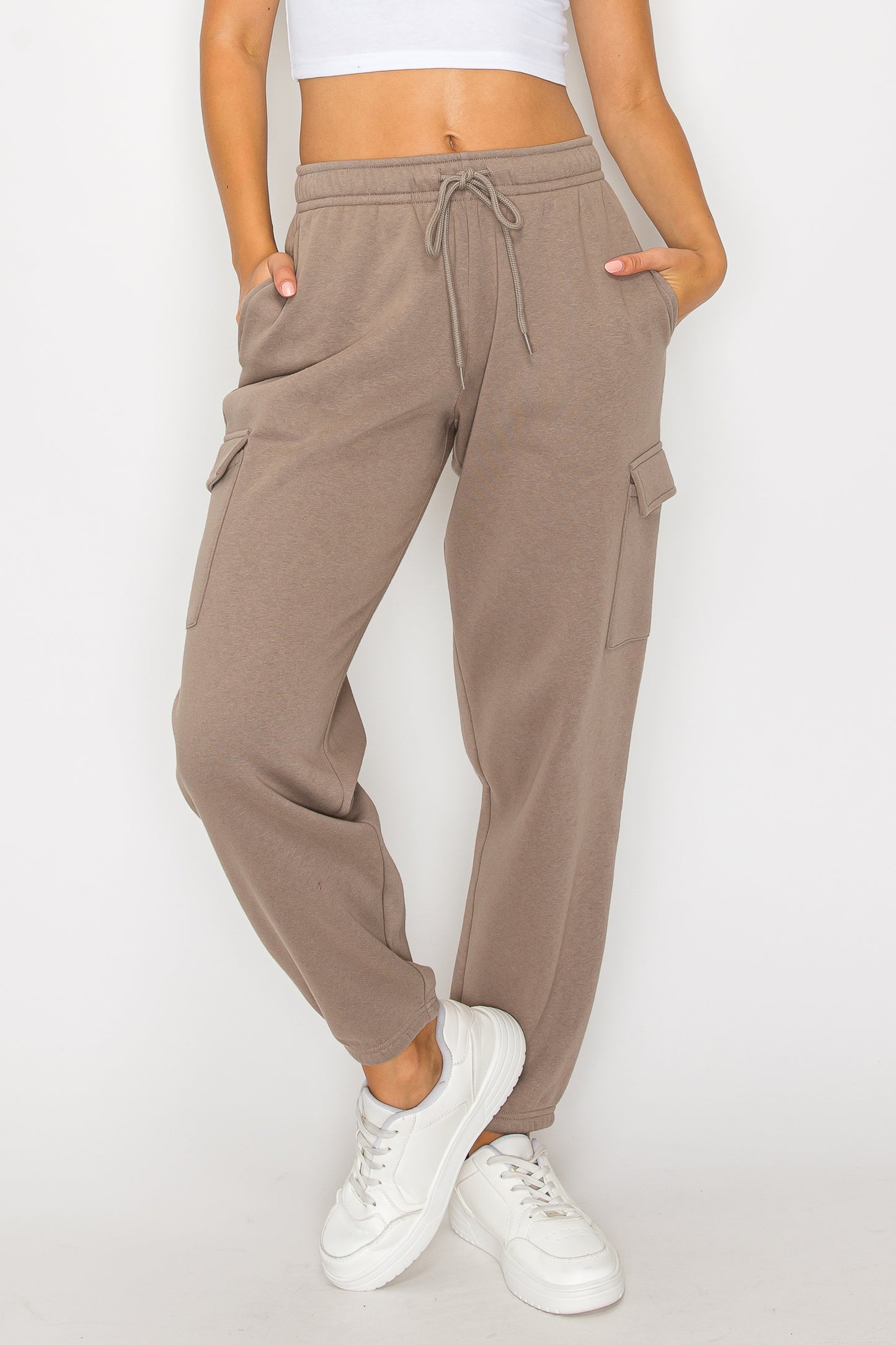 Relaxed Fleece Cargo Sweatpants